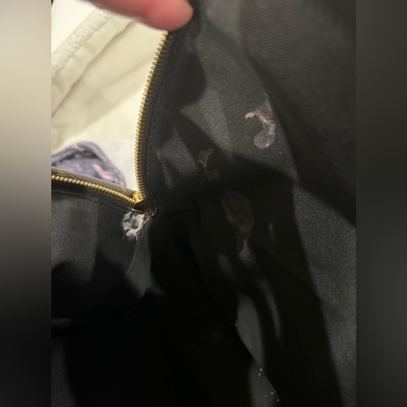 Selling an authentic Louis Vuitton Palm Spring MM Monogram backpack. - Picture 5 of 13